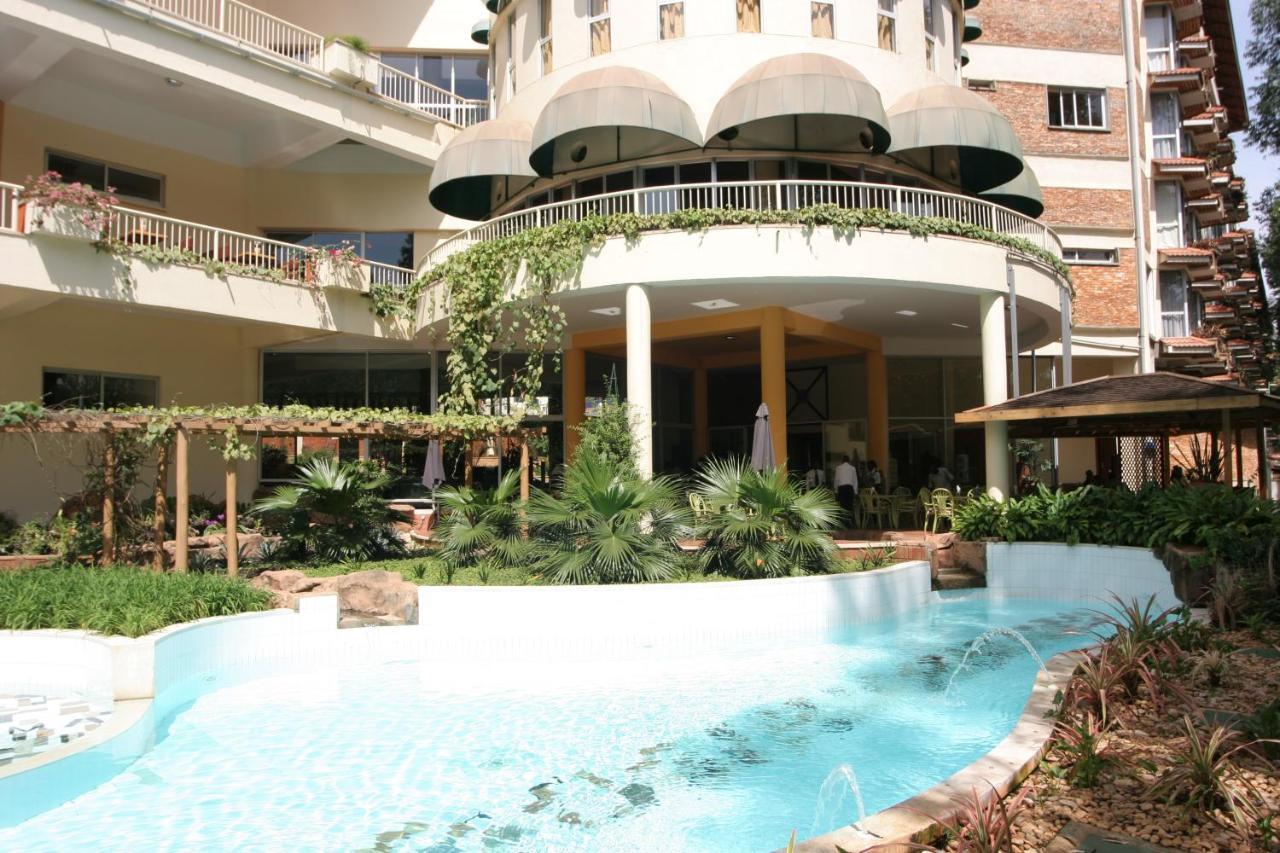 Golf Course Hotel Kampala Exterior foto